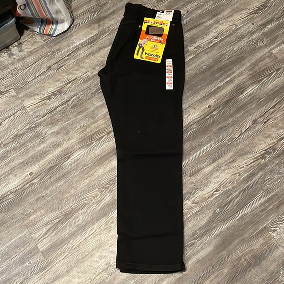 Wranglers Men’s 13 MWZ 40x32 Cowboy Cut Jeans - Picture 2 of 5